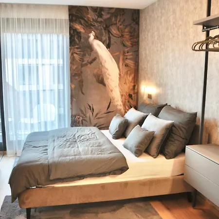 Emerald Luxury Διαμέρισμα *